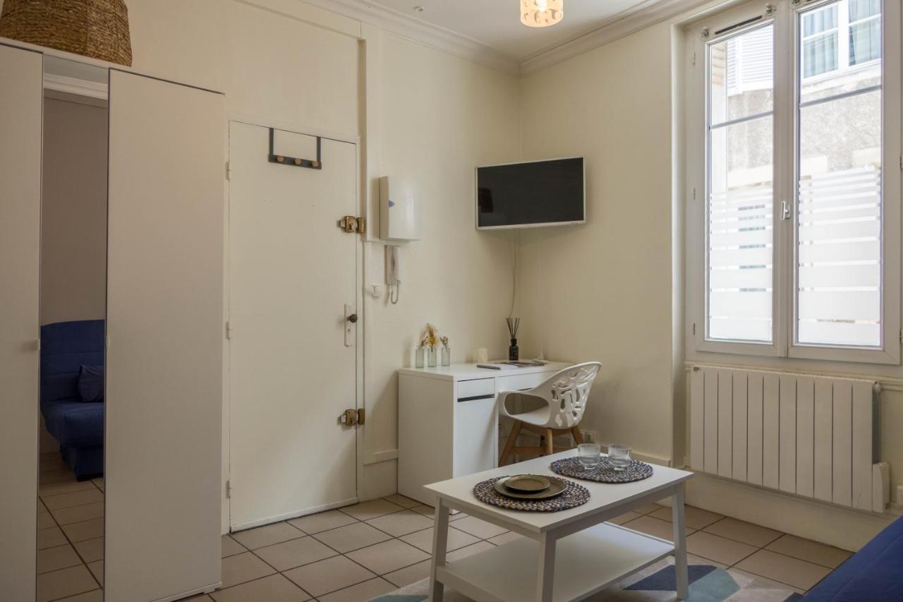 Le Penseur Studio Apartment Orleans Ngoại thất bức ảnh