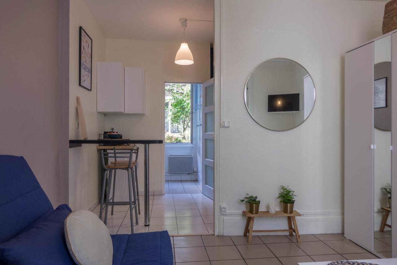 Le Penseur Studio Apartment Orleans Ngoại thất bức ảnh